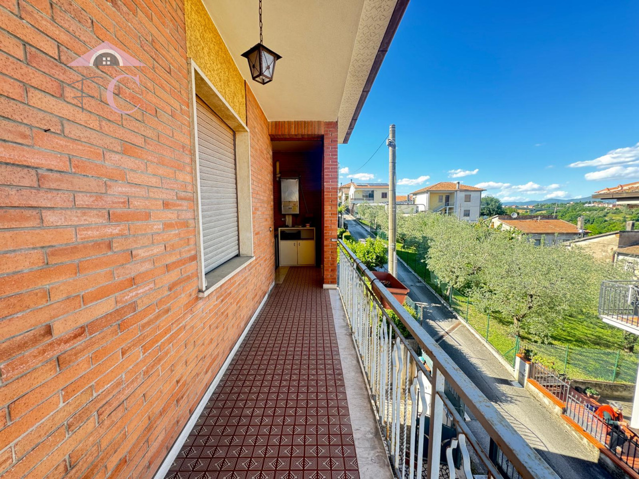 narni appartamento piccola palazzina no condominio terrazzi posti auto abtabile da subito 2.jpg